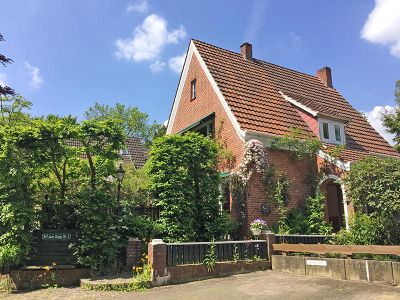 Die Pension Brighton-House zentral in der Nähe des Rathauses